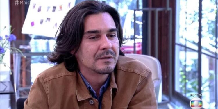 André Gonçalves teve a prisão decretada pela Justiça, nesta terça-feira (23), por não pagar pensão à filha Valentina, de 18 anos. 