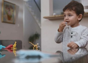 Duracell apresenta nova tecnologia de segurança para crianças e bebês em suas pilhas moeda