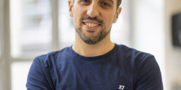 Turismo vs. comercial: como o dólar impacta as viagens e as transações internacionais