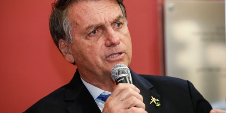 PL anuncia filiação de Bolsonaro no próximo dia 30
