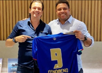 Ronaldo Fenômeno compra o Cruzeiro por R$ 400 milhões