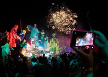 Após cancelamento de Réveillon, prefeitura vai desembolsar R$ 1,2 milhão para shows pirotécnicos e produção de eventos