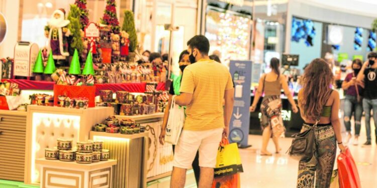 Centro e Shoppings: Confira os horários de funcionamento