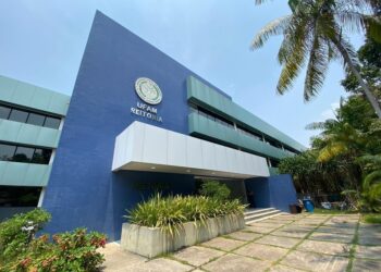 Sintesam protesta contra portaria da Ufam que mantém trabalho presencial apenas para técnicos