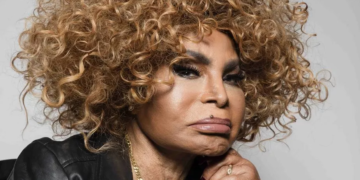 Cantora Elza Soares morre aos 91 anos no Rio de Janeiro