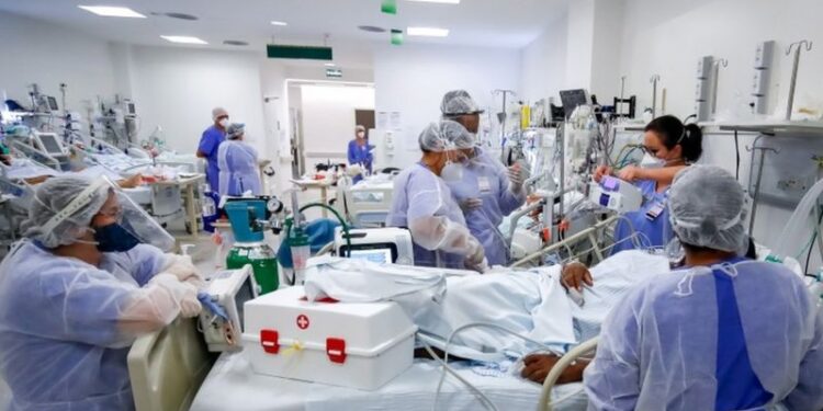 Boletim da FVS aponta mais 2.638 novos casos de Covid-19 no Amazonas