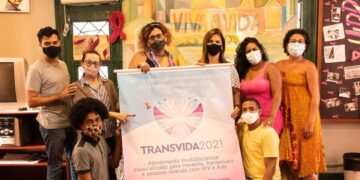 Transexuais se mobilizam para superar barreiras e retificar documentos