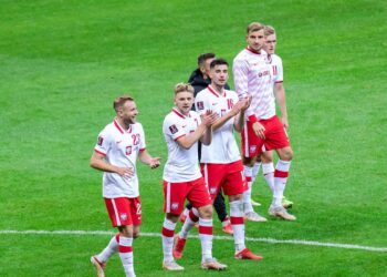 Futebol: Polônia, Suécia e República Tcheca são contra jogos na Rússia