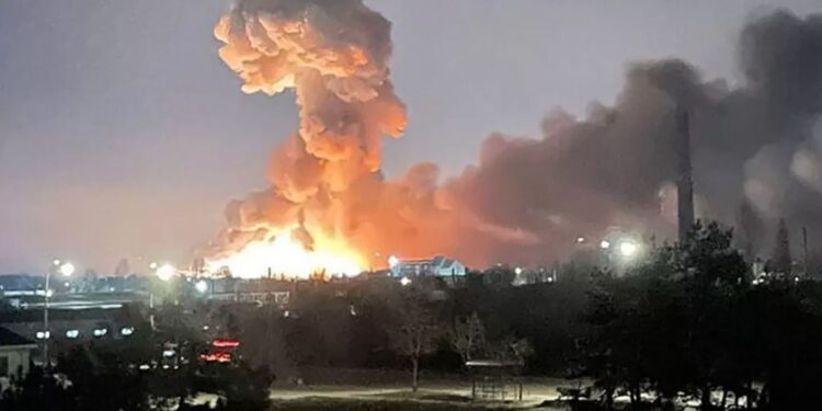 ‘Lutaremos o tempo que for preciso para libertar a Ucrânia’, diz presidente da Ucrânia