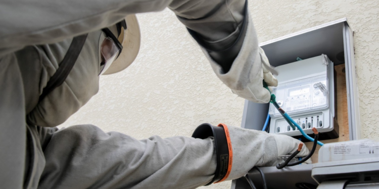 Medidores contando errado e valor dobrado da fatura de energia, revela presidente do Ipem