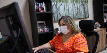 Justiça condena Prefeitura de Manaus a realizar atendimento de crianças e adolescentes em situação de mendicância e exploração