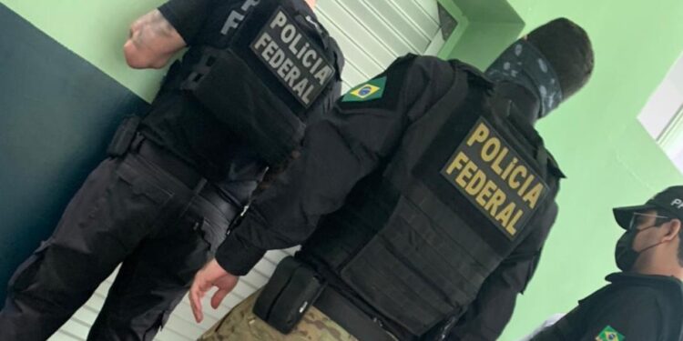 UEA afasta professor suspeito de traficar órgãos humanos; mãos e placentas foram enviadas para Singapura