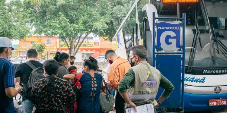 Mais de 26 mil pessoas devem deixar Manaus no feriado prolongado