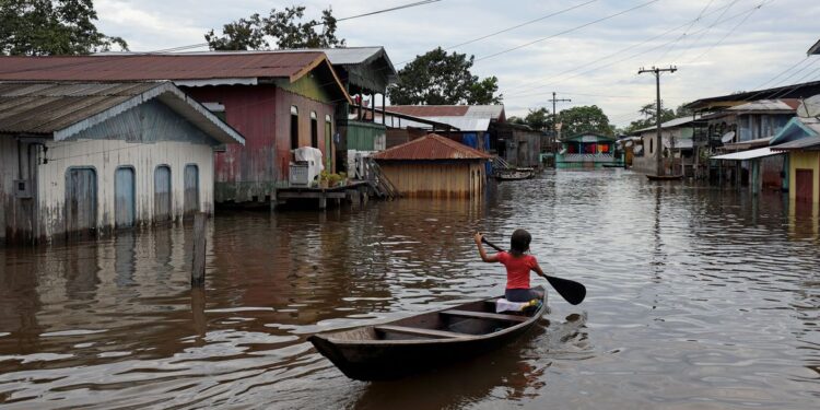 Níveis dos rios Amazonas e Tapajós atingem cota de alerta no Pará