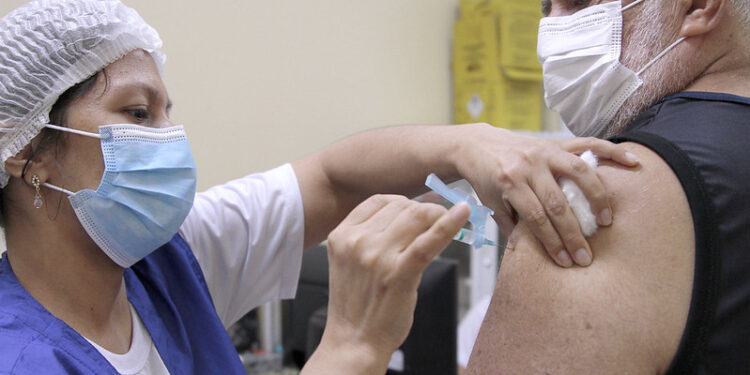 Prefeitura de Manaus prepara estrutura para campanha de vacinação contra influenza e sarampo