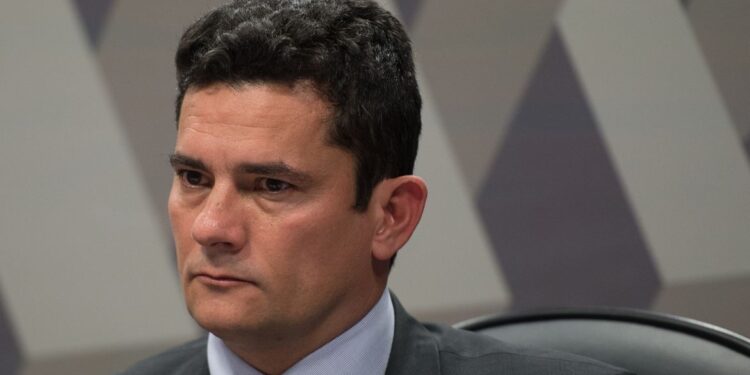 Ex-ministro Sergio Moro desiste de candidatura à Presidência