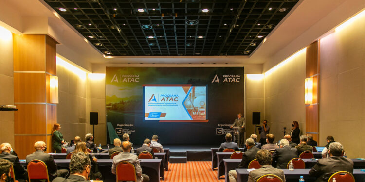 Representantes de órgãos de enfrentamento aos crimes no setor de combustíveis reúnem em Manaus