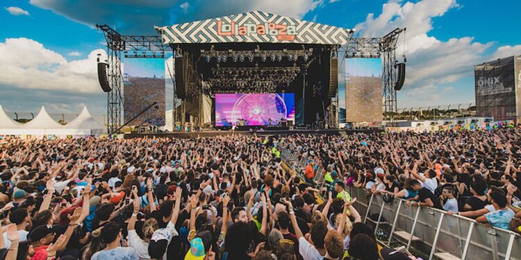 Ministro do TSE revoga proibição de falas políticas no Lollapalooza