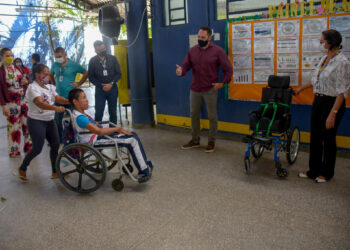 Prefeitura irá contratar 1,5 mil estagiários para educação especial em Manaus