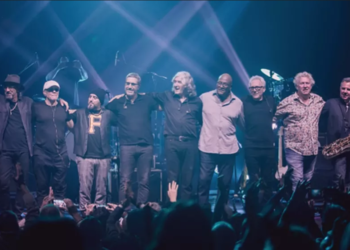 Dire Straits Legacy abre turnê brasileira em Manaus