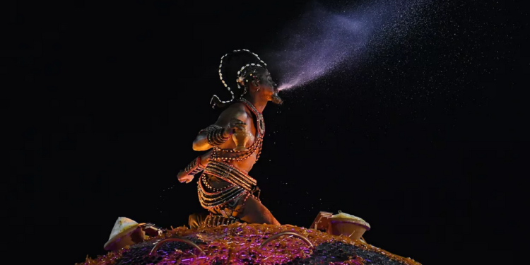 Laroiê: Grande Rio quebra tabus e é campeã do carnaval do Rio