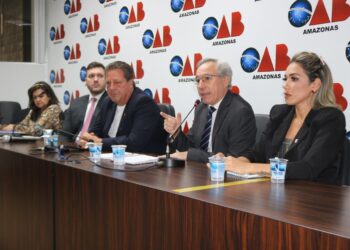OAB-AM discute medidas contra decreto que ameaça a Zona Franca