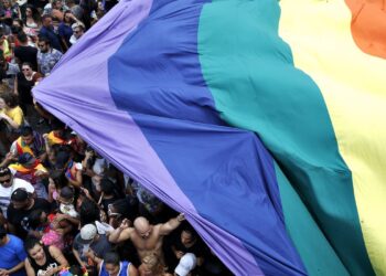 No Amazonas, 60 mil pessoas se declararam homossexuais ou bissexuais, aponta IBGE