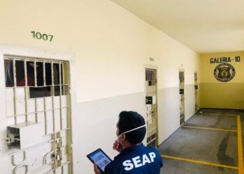Advogados do AM voltarão a adentrar unidades prisionais com peças processuais, informa OAB