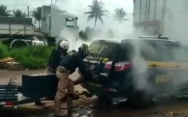 Laudo do IML aponta que homem morreu por asfixia em viatura da PRF; veja vídeo