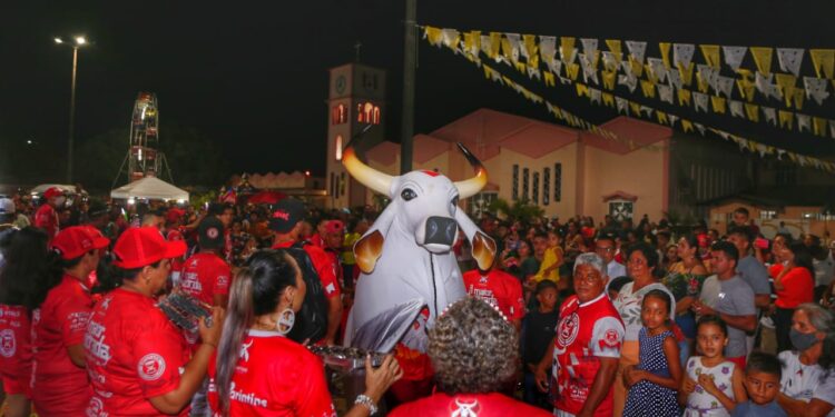 Garantido realiza primeiro ensaio oficial na Festa de São José Operário e encerra Semana Vermelha