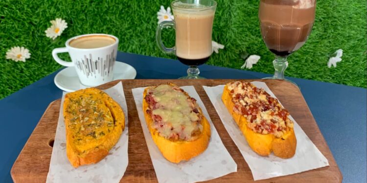 Torradas recheadas fazem sucesso em cardápio de cafeteria em Manaus