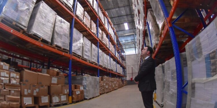 Deputado afirma que Seduc se nega a apresentar notas fiscais sobre pagamento de R$ 55 milhões em livros
