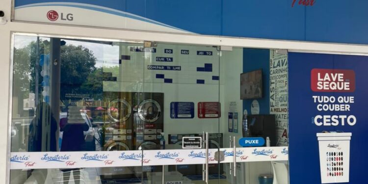 Lavateria Fast Yellow Mall: Novo conceito de lavanderia chega a Manaus