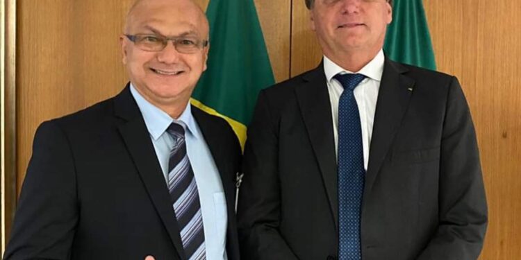 Menezes confirma vinda de Bolsonaro para o dia 28