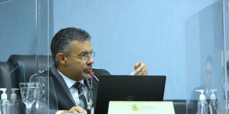 Conselheiro suspende pregão no município de Itacoatiara