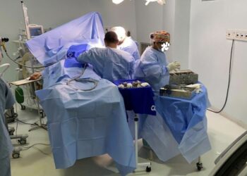 Justiça obriga Governo do AM a operar idosa que aguardava 3 anos por cirurgia