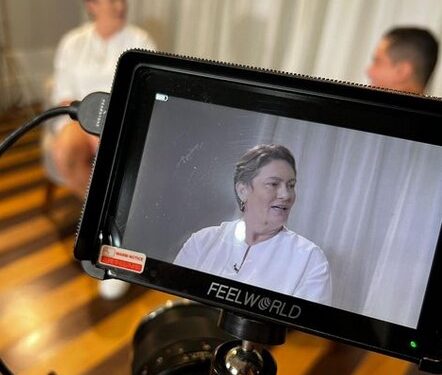 Dona da Fábrica de Eventos, Bete Dezembro, critica artistas preguiçosos