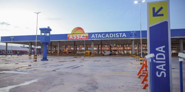 Atacadista amplia número de colaboradores com mais de 50 anos