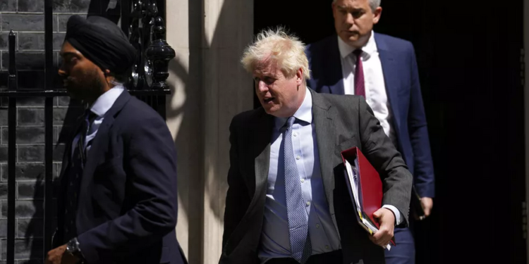 Boris Johnson se diz ‘profundamente preocupado’ com desaparecimento de Dom Phillips no AM