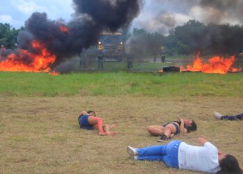 Órgãos realizam simulação de acidente aéreo no aeroporto de Parintins
