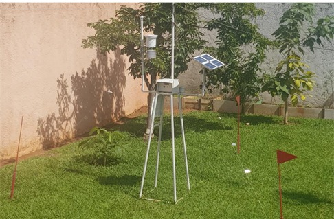 Universitário cria estação meteorológica no quintal de casa