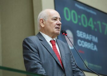 ‘Vinda de Bolsonaro a Manaus após mortes de Dom e Bruno é escárnio’, diz Serafim