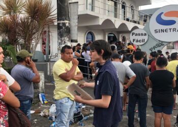 Vereador Amom quer que Sinetram e Prefeitura descentralizem sistema de recadastramento de usuários