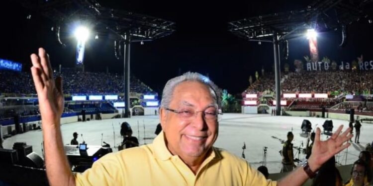 Do anonimato à projeção internacional, Amazonino relembra a trajetória da maior festa popular do mundo no primeiro dia do festival