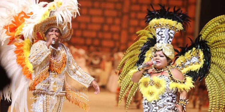 Terceiro levantador de toadas do Garantido, Edilson Santana, também entrega o posto