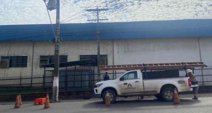 Fábricas são identificadas com desvio de energia e fraude na medição em Manaus