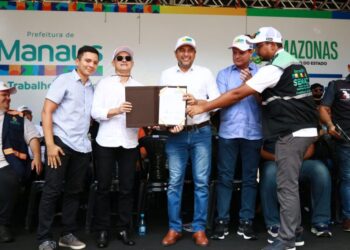 Governo e prefeitura vão reformar feiras da Compensa, Quarentão e Minishopping