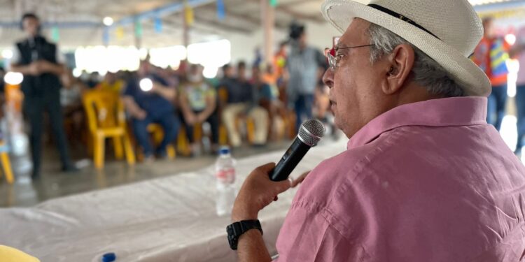 Amazonino defende criação da Companhia de Desenvolvimento do Madeira