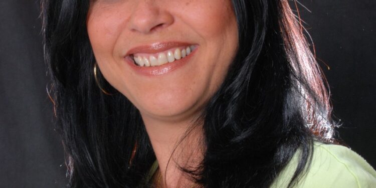 IBGE aponta crescimento de trabalhadores domésticos na informalidade