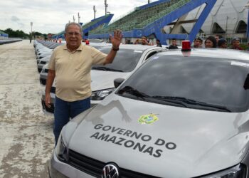 Amazonino diz que vai valorizar os profissionais da segurança pública